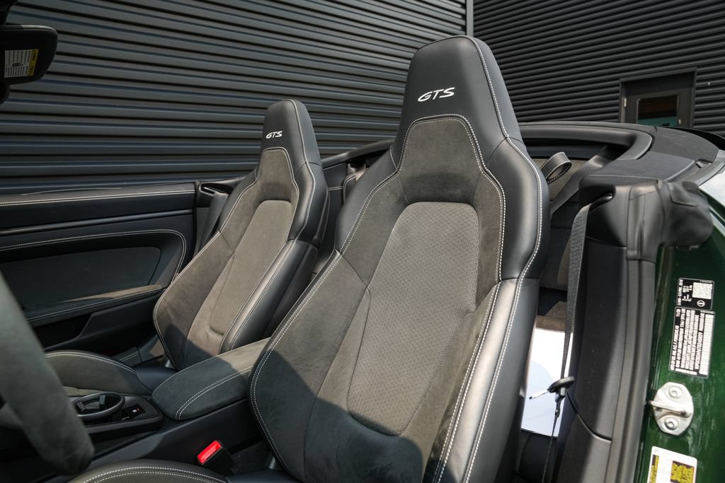 Certified 2026 Porsche 911 Carrera GTS RWD image 5