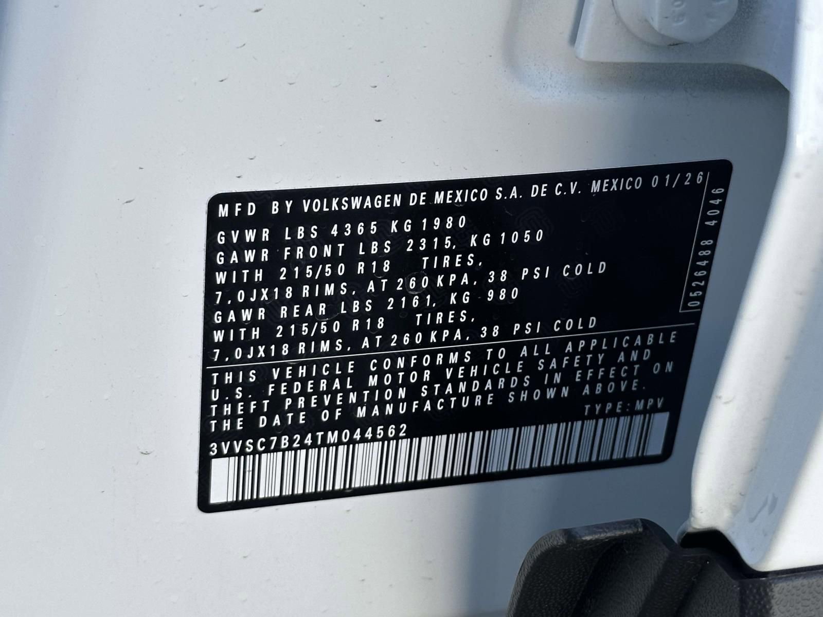 New 2026 Volkswagen Taos SE image 16