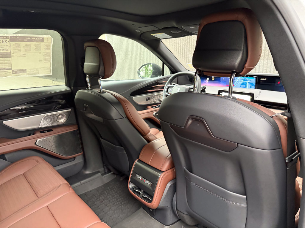 New 2026 Lincoln Nautilus Reserve AWD/4WD image 28