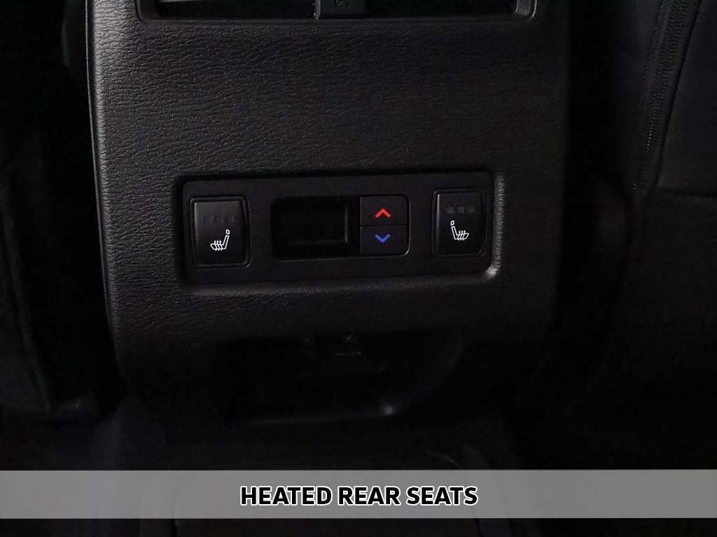 New 2025 Mitsubishi Outlander SEL image 9