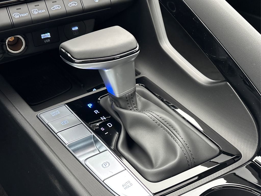 New 2026 Hyundai Elantra Limited FWD image 29