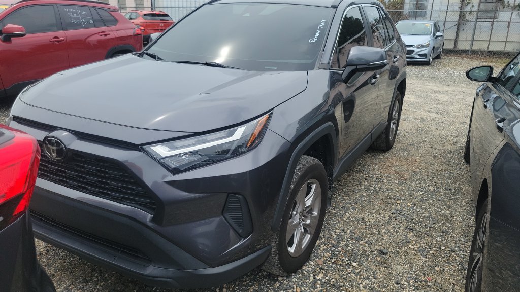 Used 2025 Toyota RAV4 XLE w/ Convenience Package