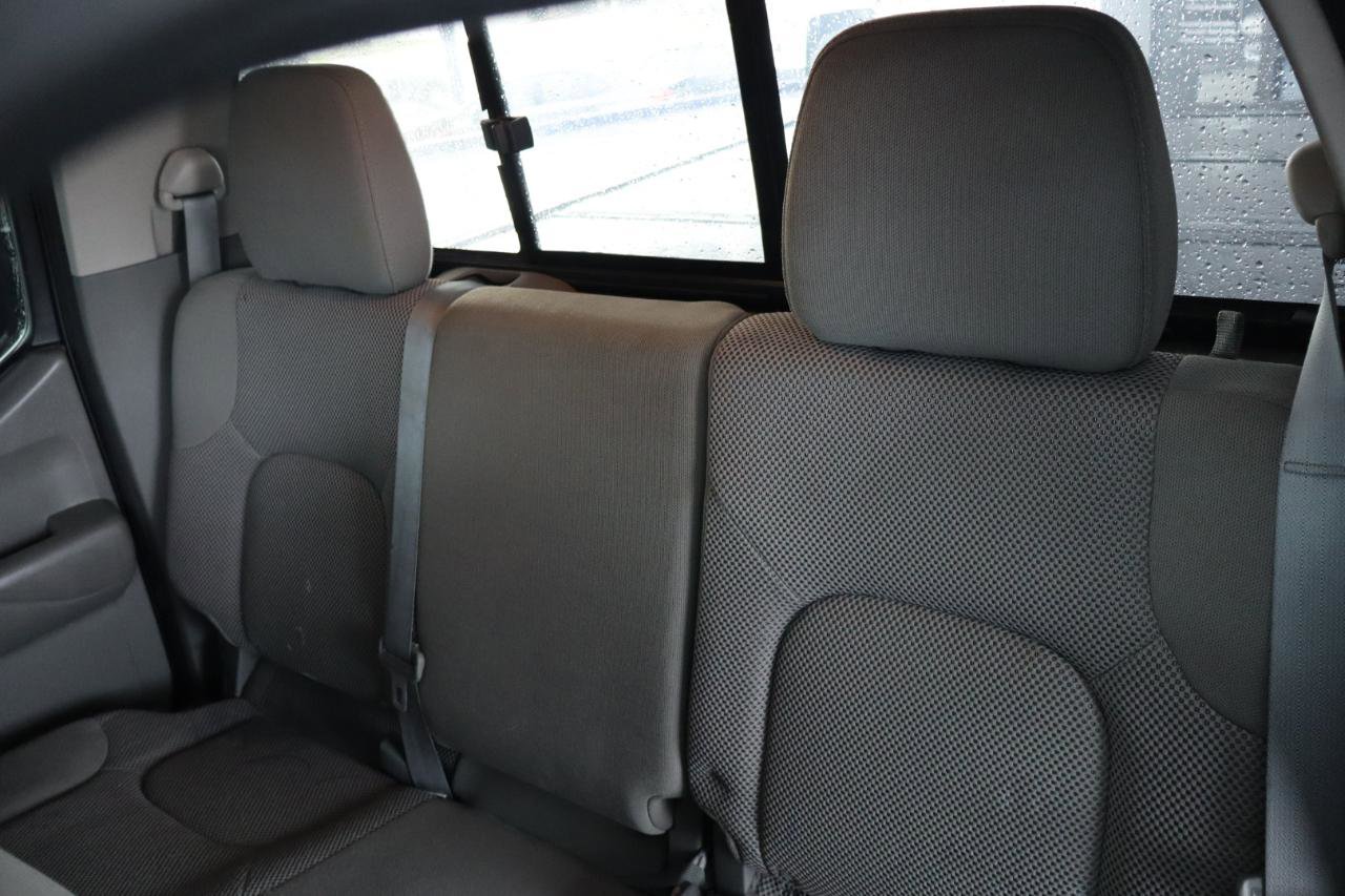 Used 2020 Nissan Frontier SV w/ Midnight Edition Floor Mats RWD image 31