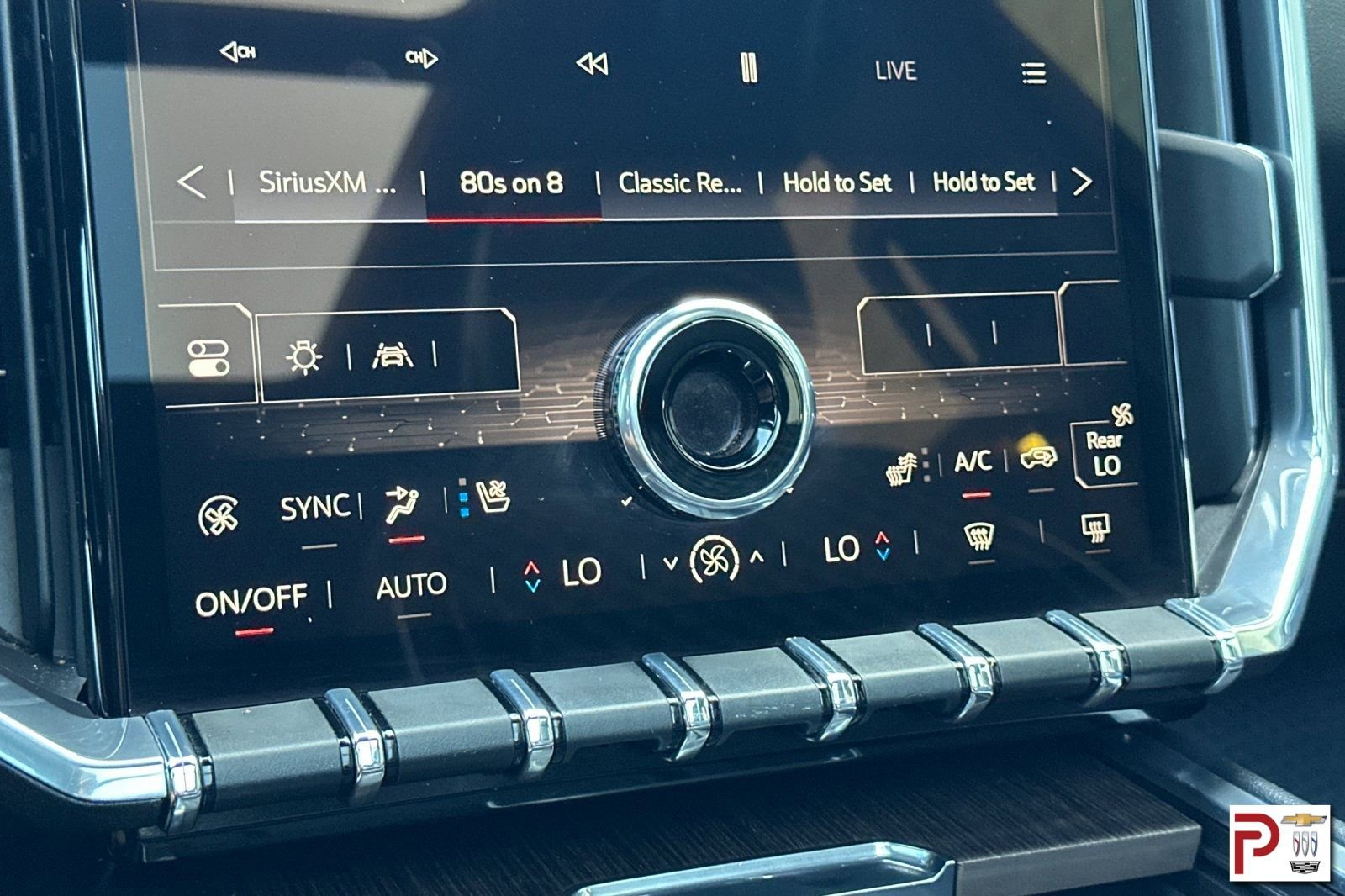 Used 2024 GMC Acadia Denali image 24