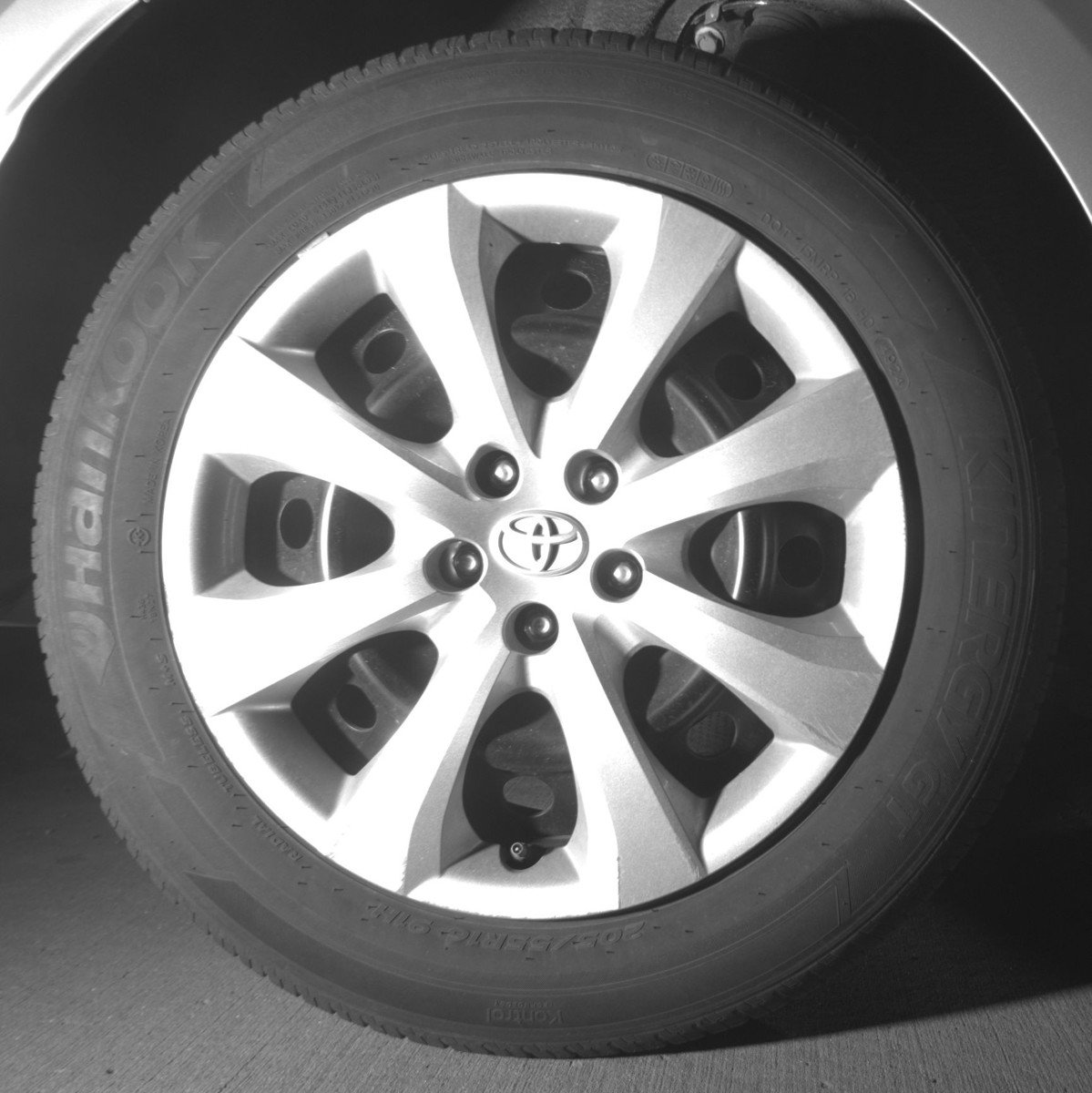 Used 2025 Toyota Corolla LE FWD image 15