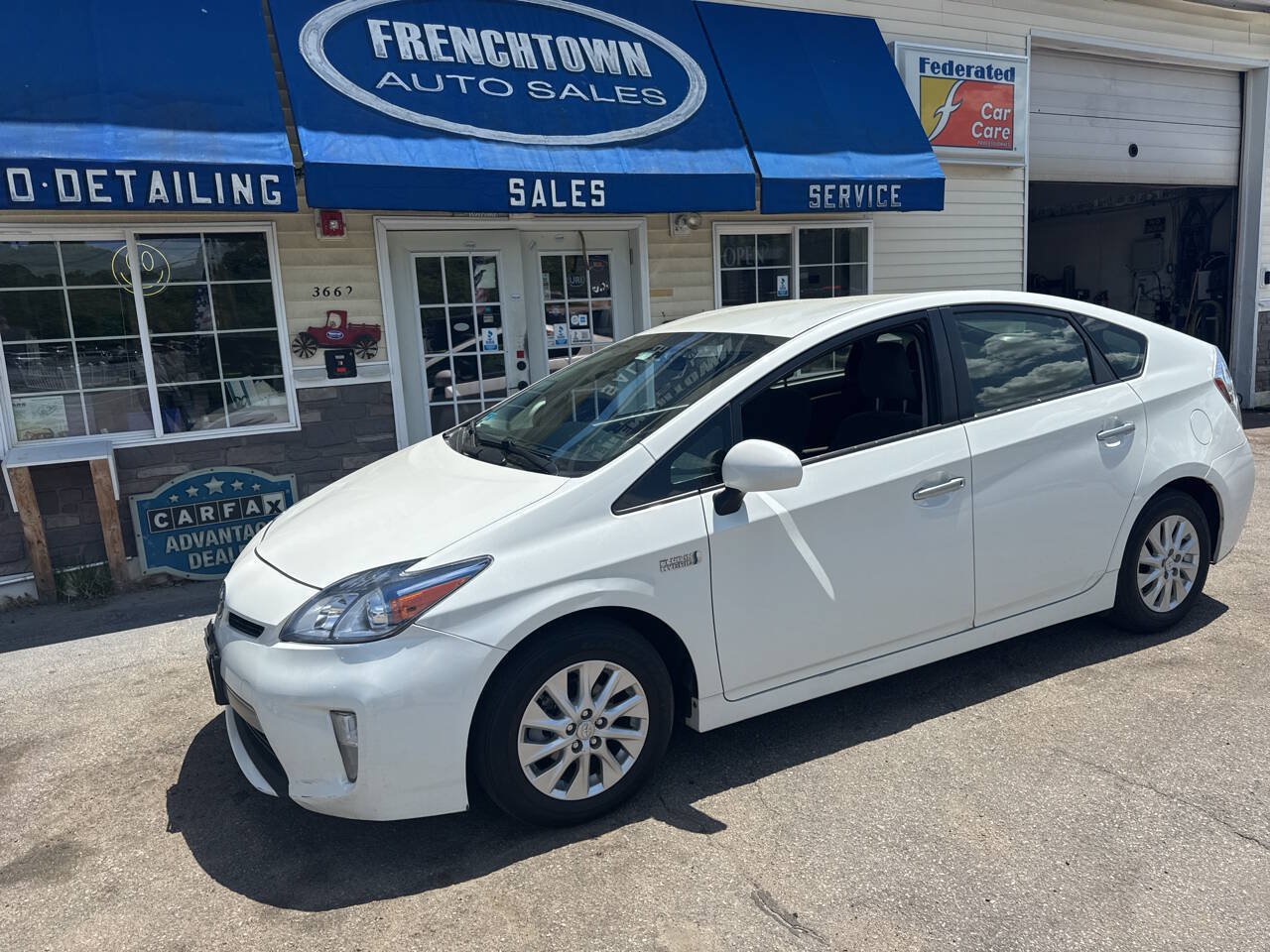 Used 2012 Toyota Prius Prime Plug-In Hybrid FWD image 5