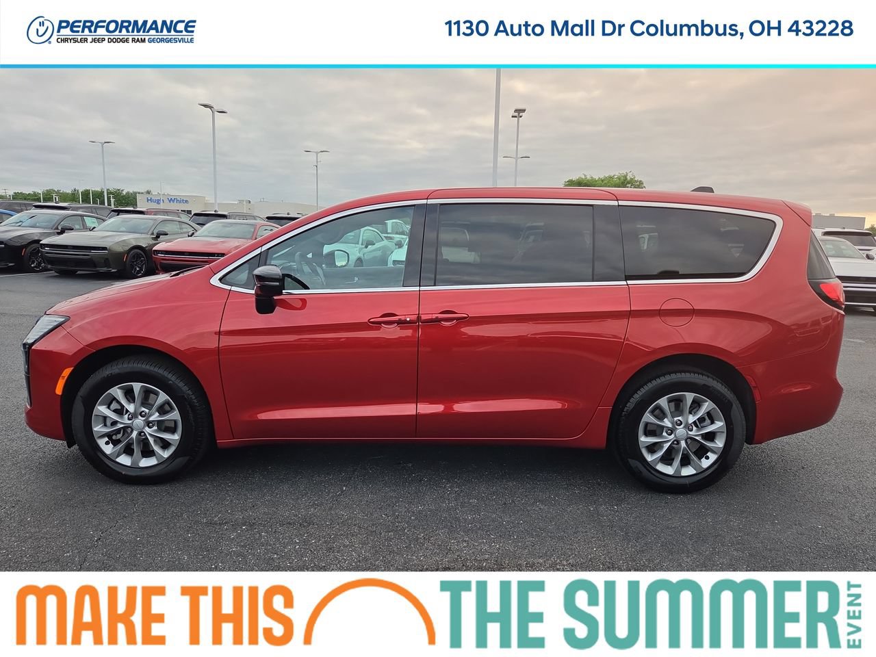 New 2027 Chrysler Pacifica Select AWD/4WD image 4