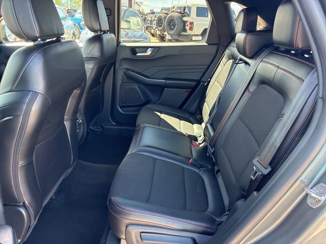 Used 2025 Ford Escape ST-Line AWD/4WD image 19