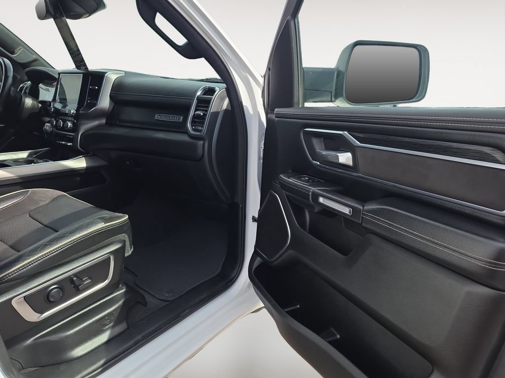 Certified 2024 RAM 1500 Laramie AWD/4WD image 9
