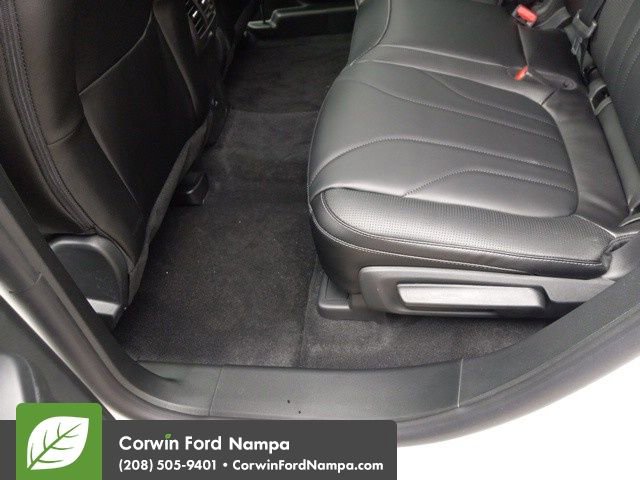 New 2025 Ford Escape SE w/ PHEV Premium Package image 29