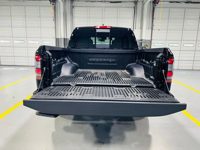 New 2025 Nissan Frontier PRO-4X w/ Interior Protection Package image 8