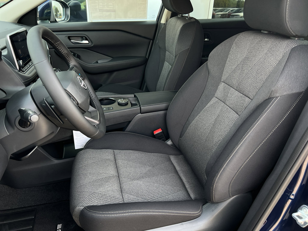 New 2026 Nissan Rogue SV w/ Cold Weather Package image 9