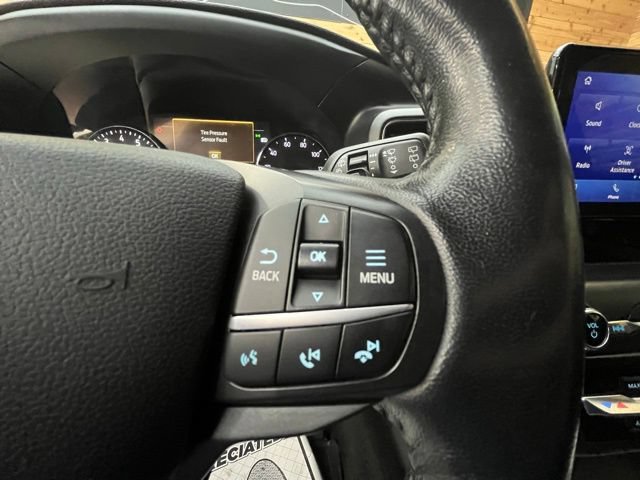 Used 2020 Ford Explorer XLT w/ Equipment Group 202A AWD/4WD image 23