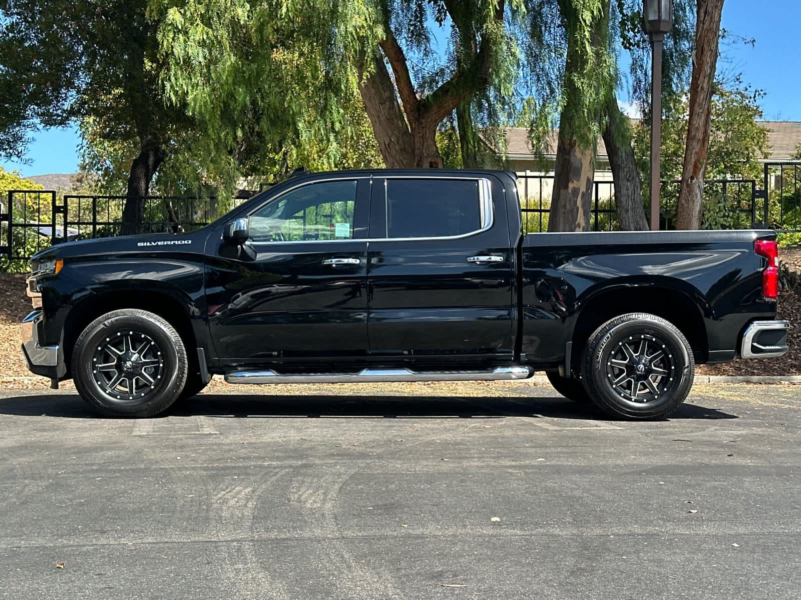 Used 2019 Chevrolet Silverado 1500 LTZ w/ LTZ Plus Package RWD image 5