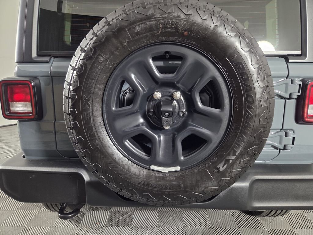 Used 2026 Jeep Wrangler Sport AWD/4WD image 26