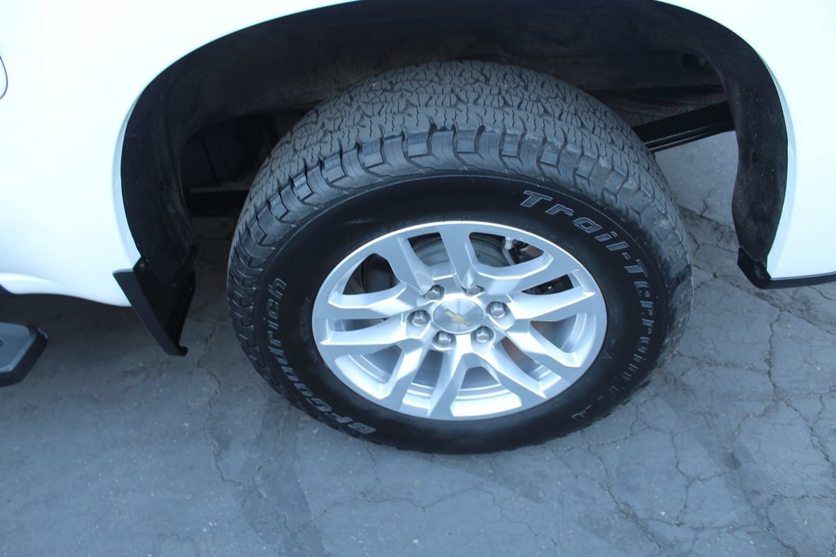 Used 2019 Chevrolet Silverado 1500 LTZ w/ LTZ Plus Package AWD/4WD image 15