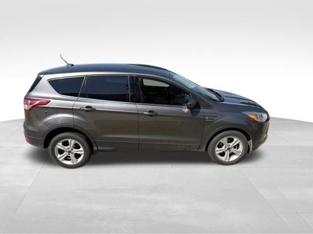 Used 2014 Ford Escape SE FWD image 2