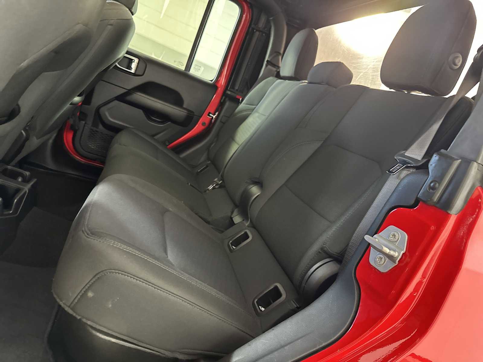 Used 2021 Jeep Gladiator Overland image 23