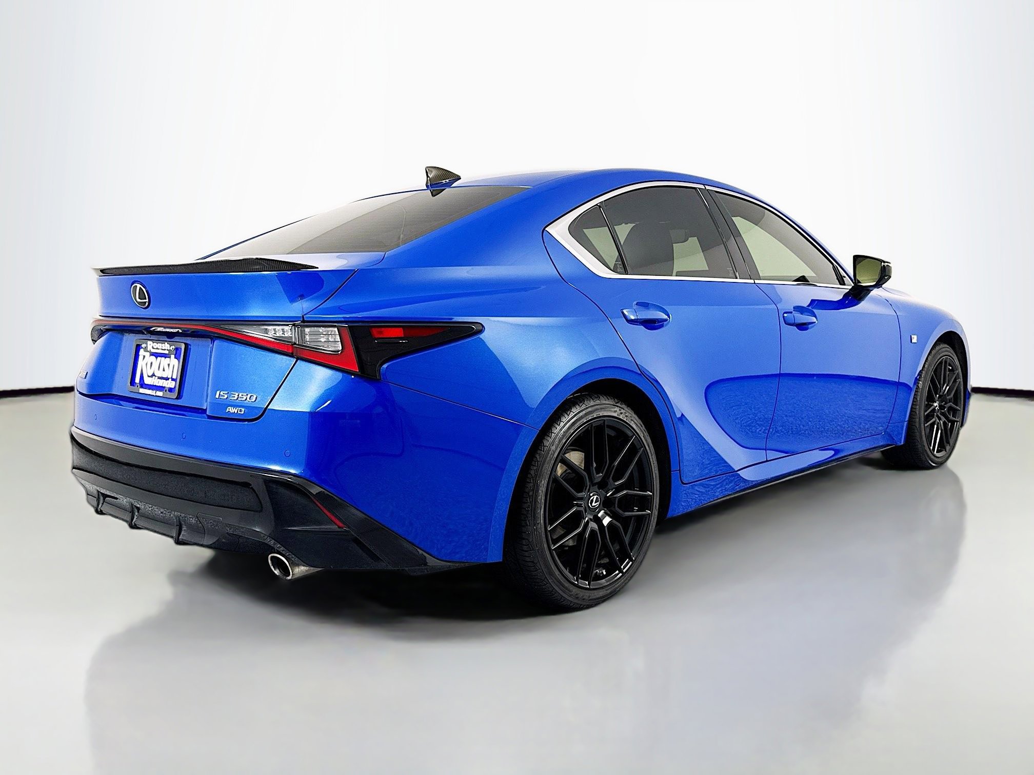 Used 2021 Lexus IS 350 F Sport w/ Dynamic Handling Package image 5