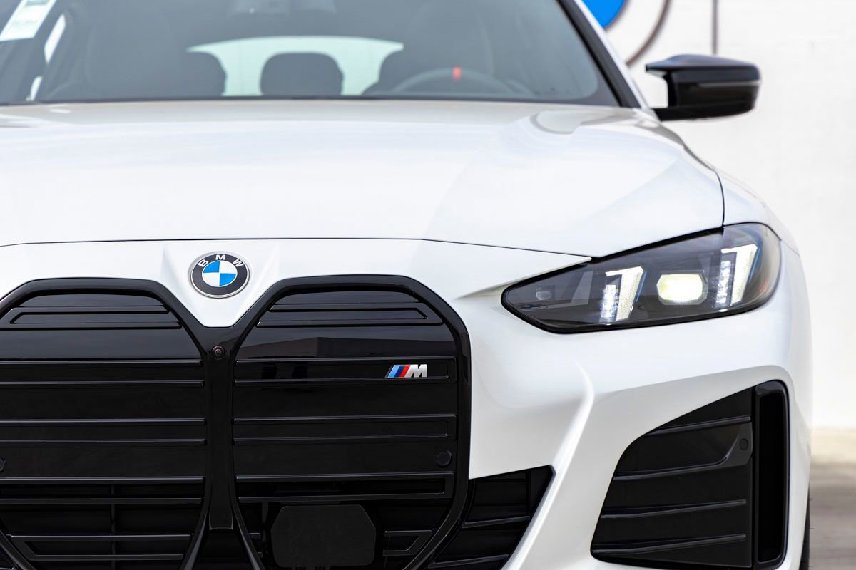 New 2026 BMW i4 M60 w/ Premium Package image 9