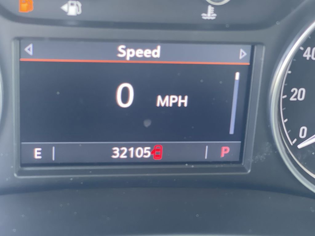 Used 2024 Buick Enclave Essence w/ Technology Package image 22