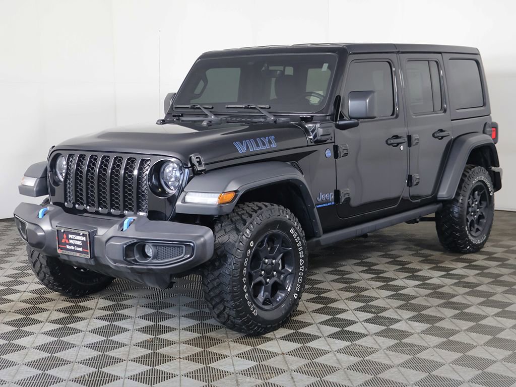 Used 2023 Jeep Wrangler Unlimited w/ Cold Weather Group image 6