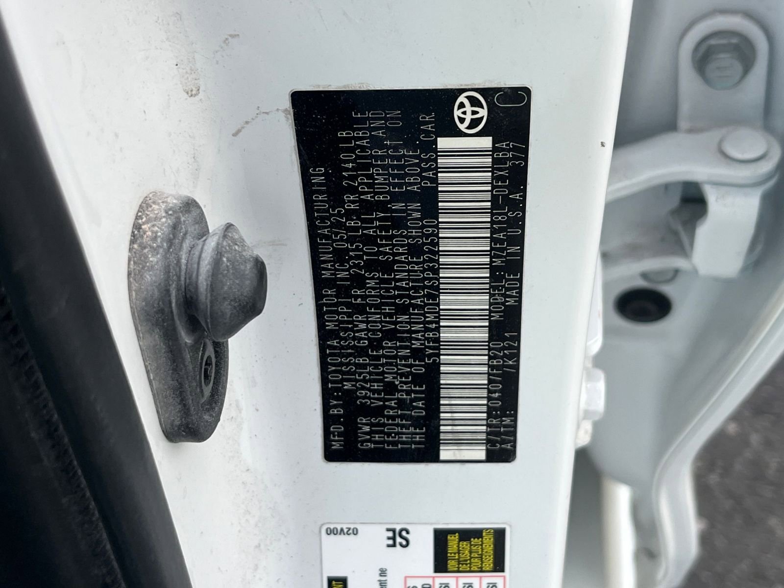 Used 2025 Toyota Corolla LE image 28