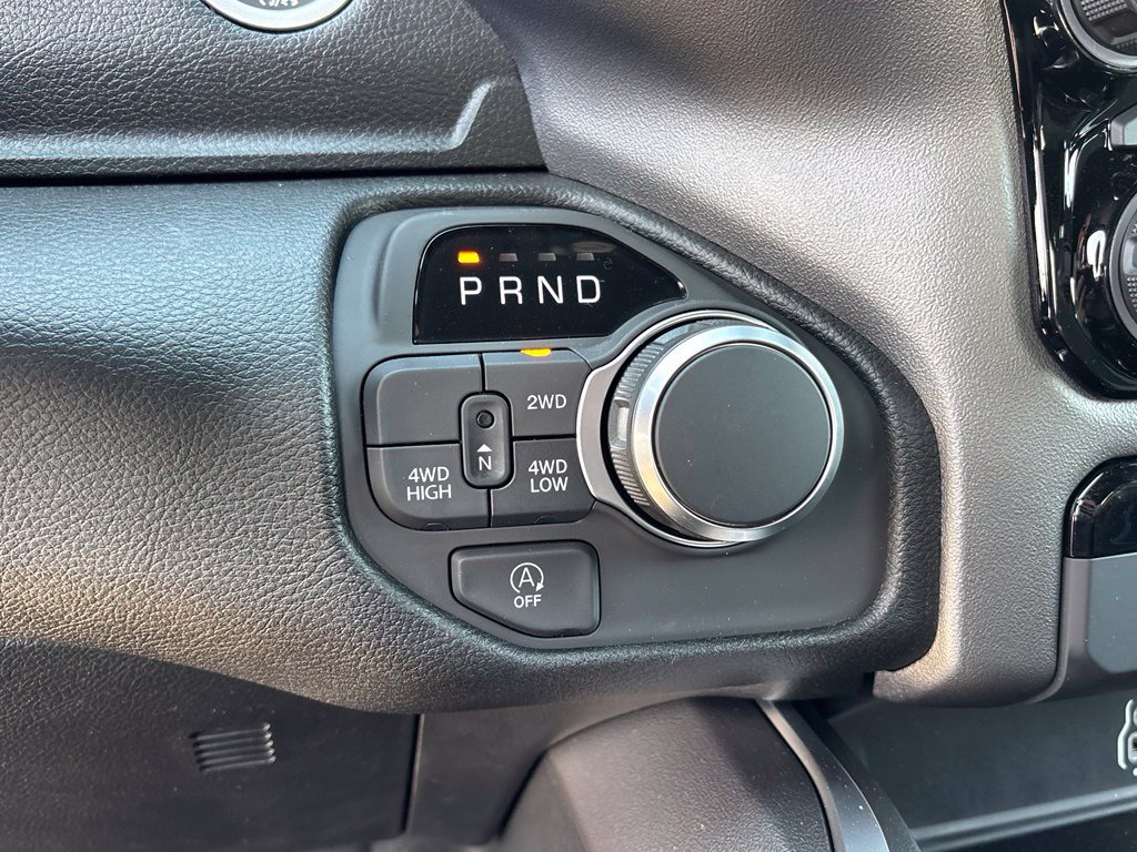 New 2026 RAM 1500 Express AWD/4WD image 20