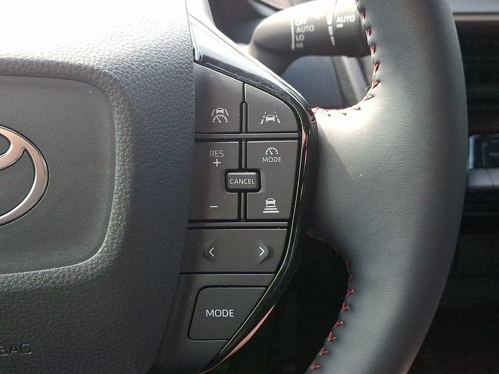 Certified 2026 Toyota Prius Plug-In Hybrid FWD image 21