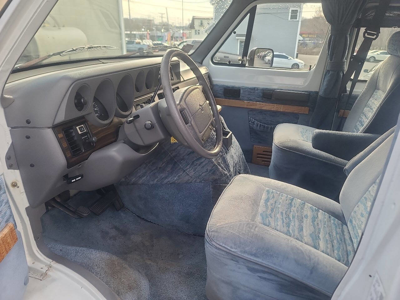Used 1996 Dodge B3500 RWD image 11