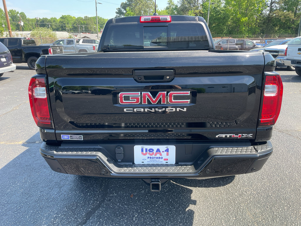 Used 2026 GMC Canyon AT4X AWD/4WD image 4