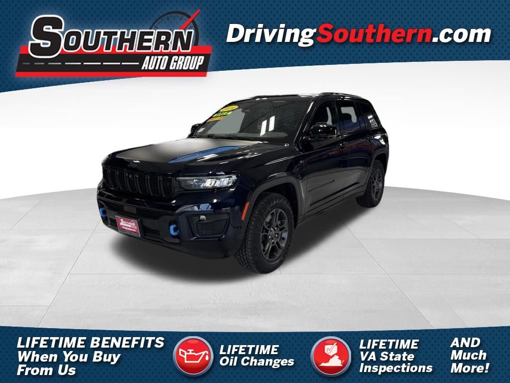 Used 2024 Jeep Grand Cherokee Trailhawk w/ Advanced Protech Group II AWD/4WD 360° Tour
