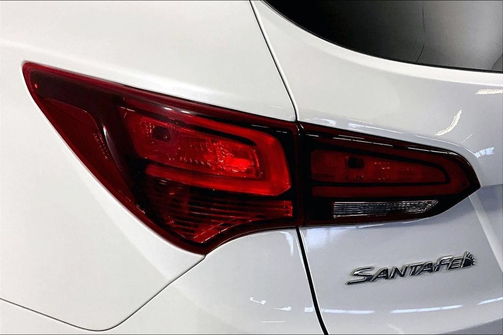 Used 2017 Hyundai Santa Fe Sport AWD/4WD image 21