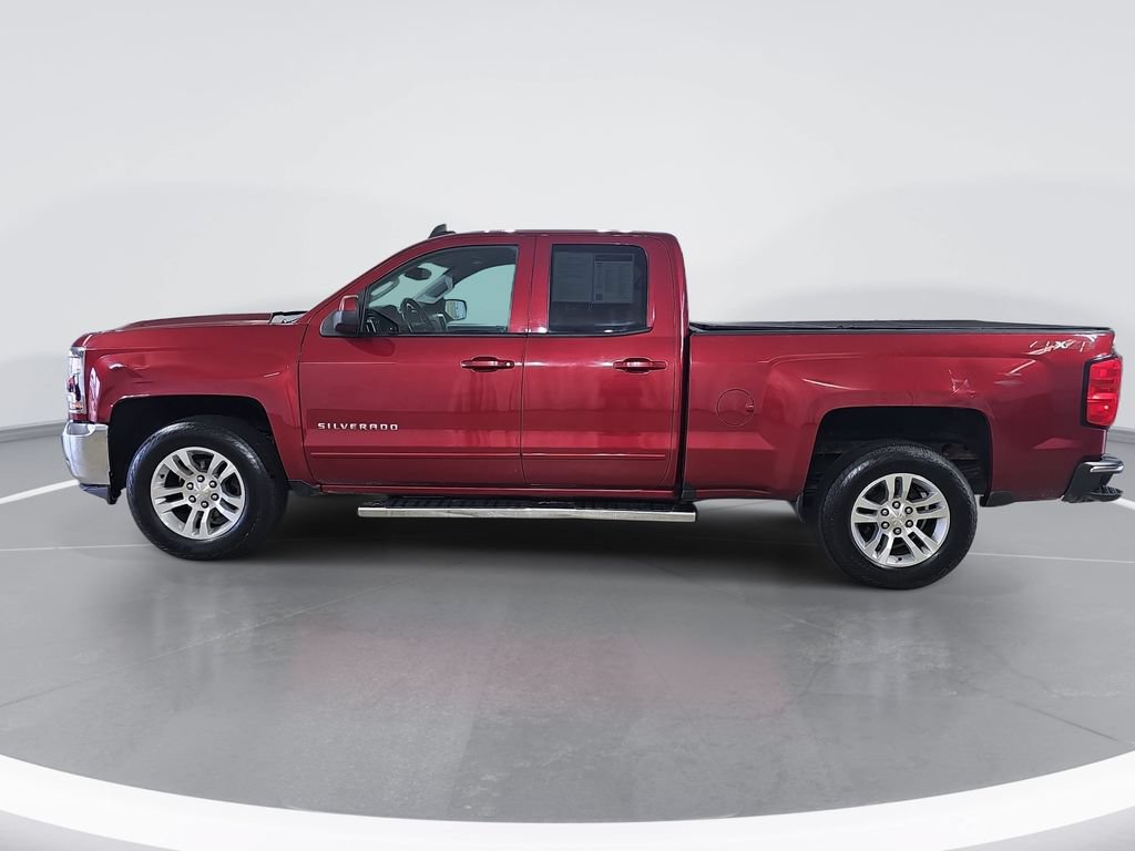 Used 2018 Chevrolet Silverado 1500 LT w/ All Star Edition AWD/4WD image 7