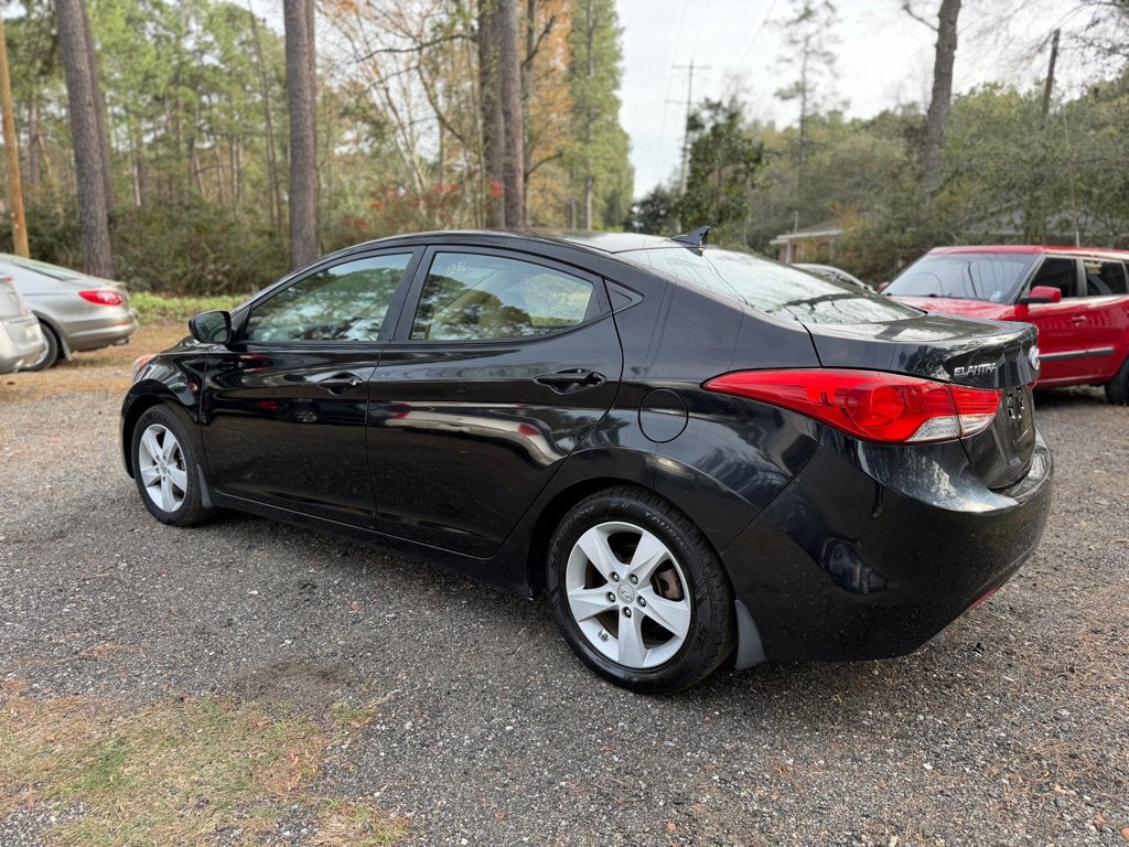 Used 2012 Hyundai Elantra GLS w/ Preferred Pkg 3 image 9