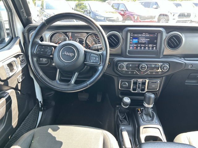 Used 2021 Jeep Gladiator Sport AWD/4WD image 15