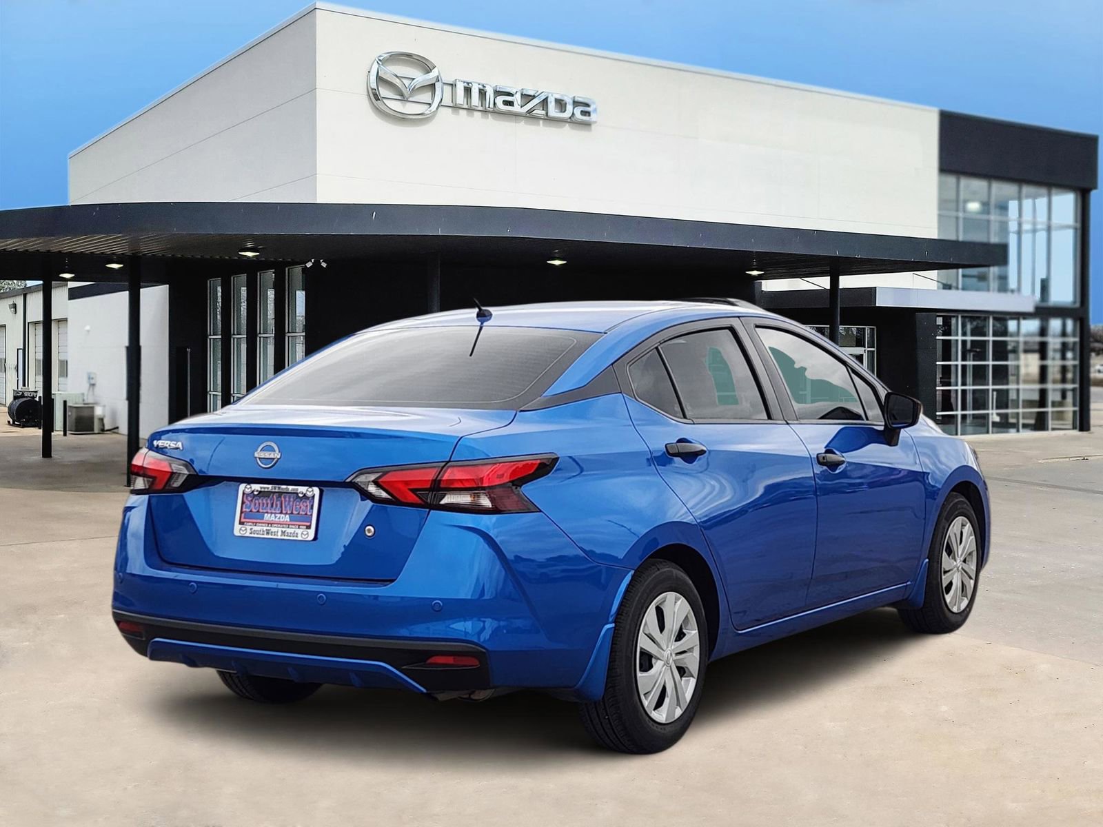 Used 2024 Nissan Versa S w/ Trunk Package FWD image 5