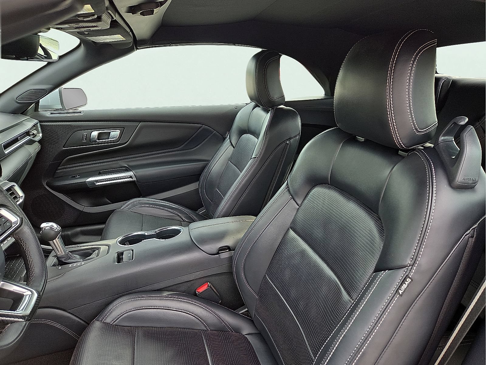 Used 2024 Ford Mustang GT Premium RWD image 13