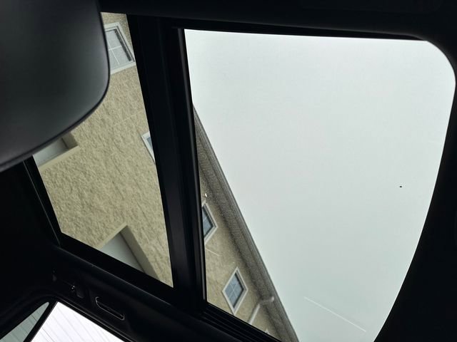 Used 2024 Lincoln Navigator Reserve image 17