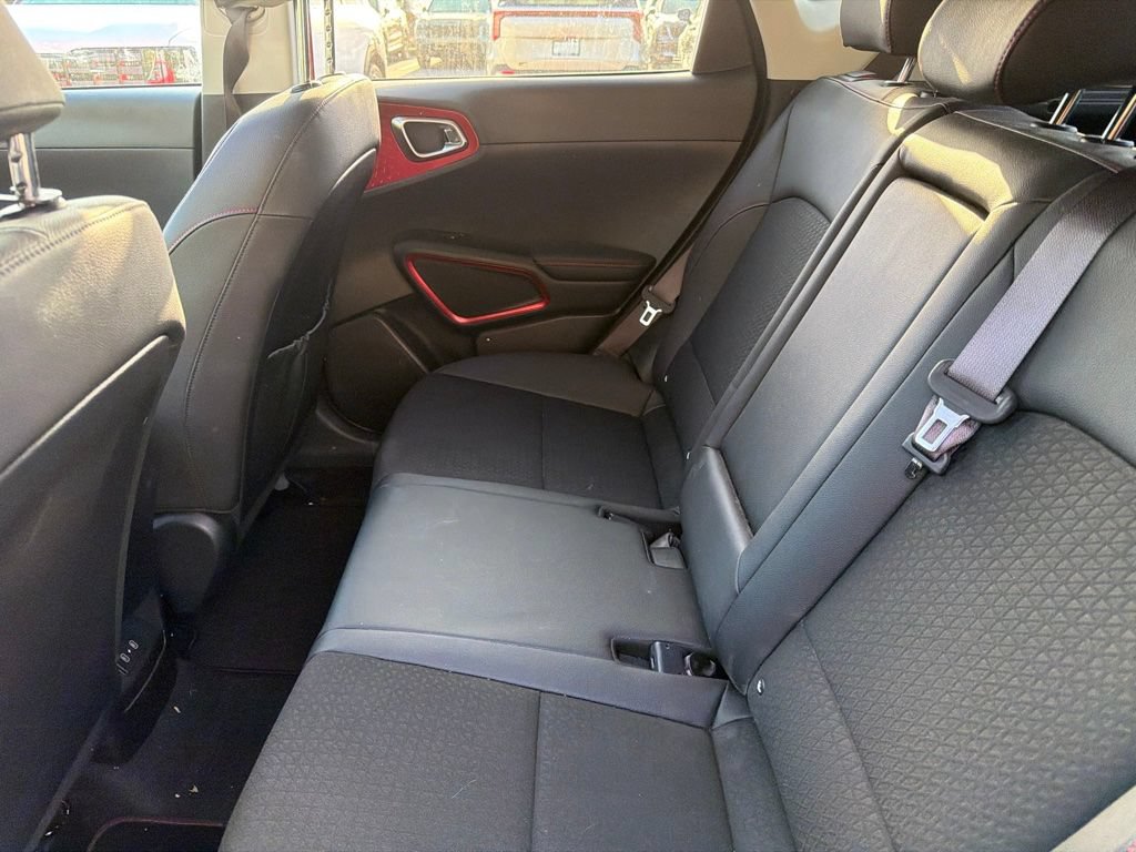 Certified 2024 Kia Soul GT-Line w/ Option Group 020 FWD image 23