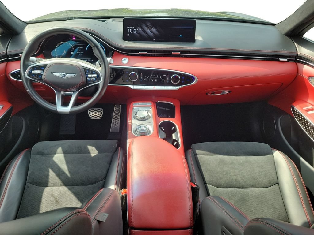 Used 2022 Genesis GV70 3.5T Sport w/ Sport Prestige Package AWD/4WD image 11
