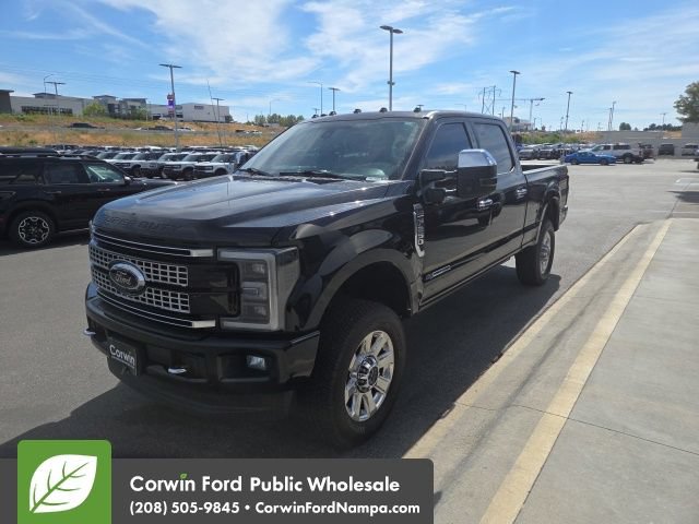 Used 2018 Ford F250 Platinum w/ Platinum Ultimate Package AWD/4WD image 3