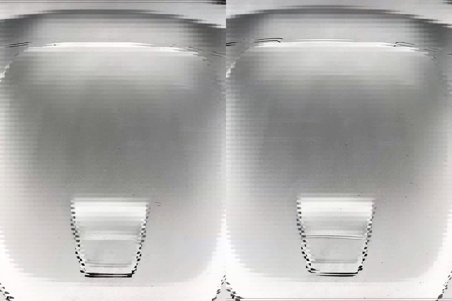 New 2026 Volvo EX40 Plus w/ Climate Package image 13