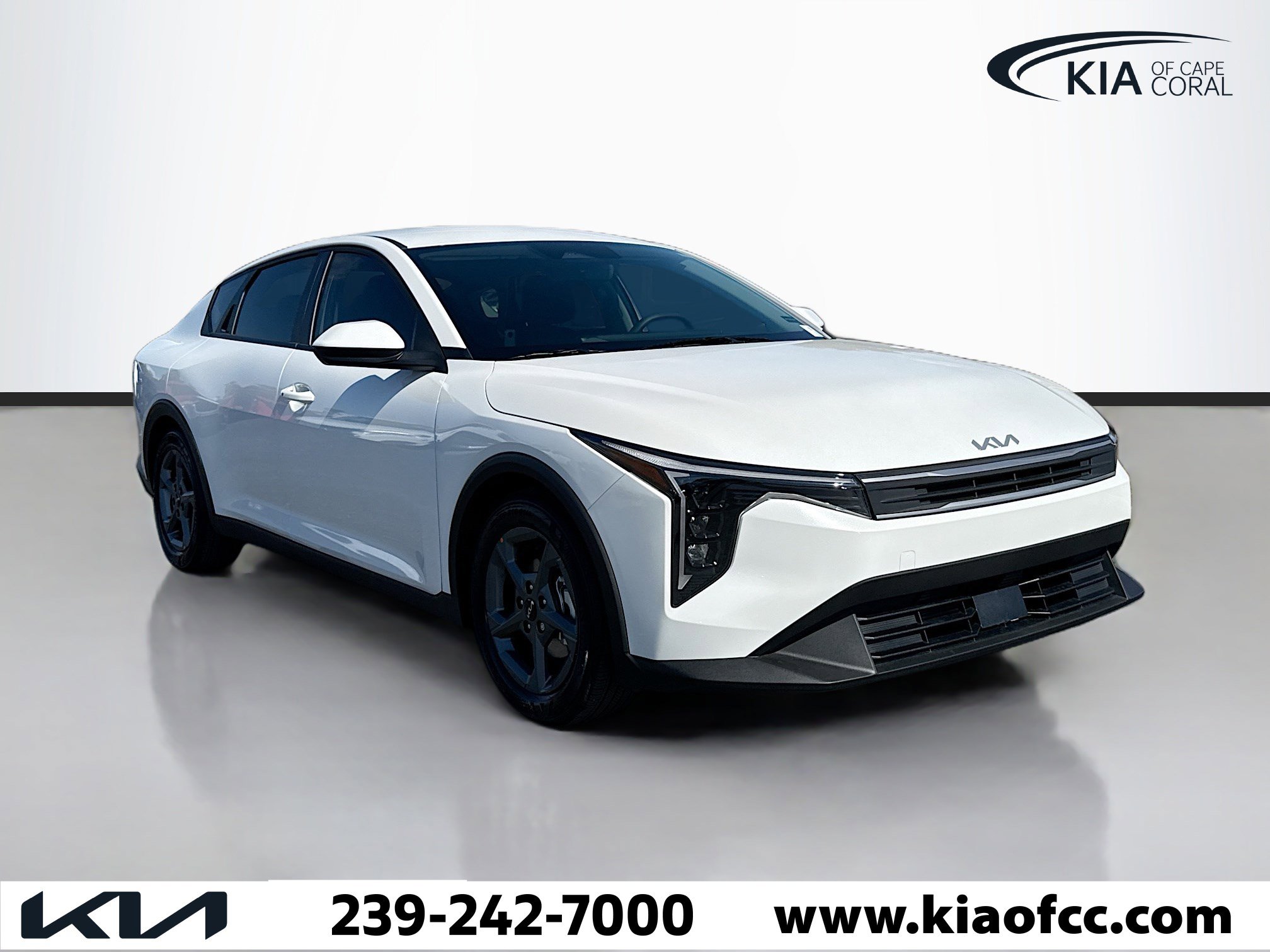 Used 2025 Kia K4 LXS image 7