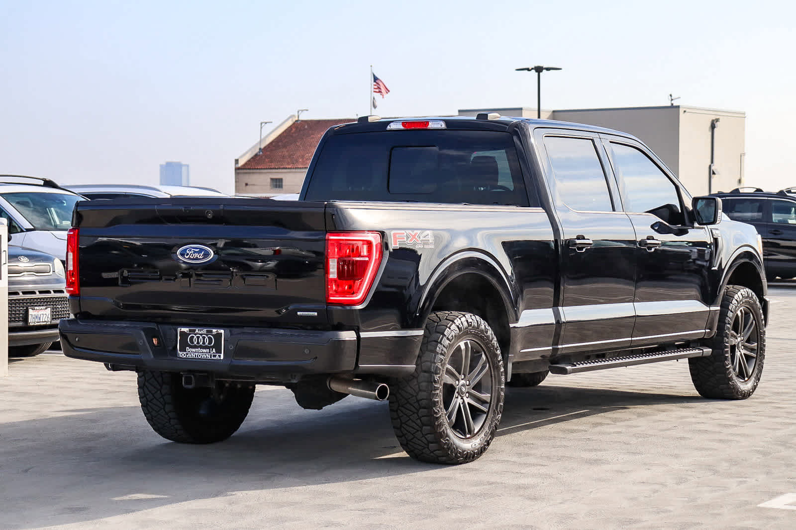 Used 2022 Ford F150 XLT w/ Equipment Group 302A High image 5