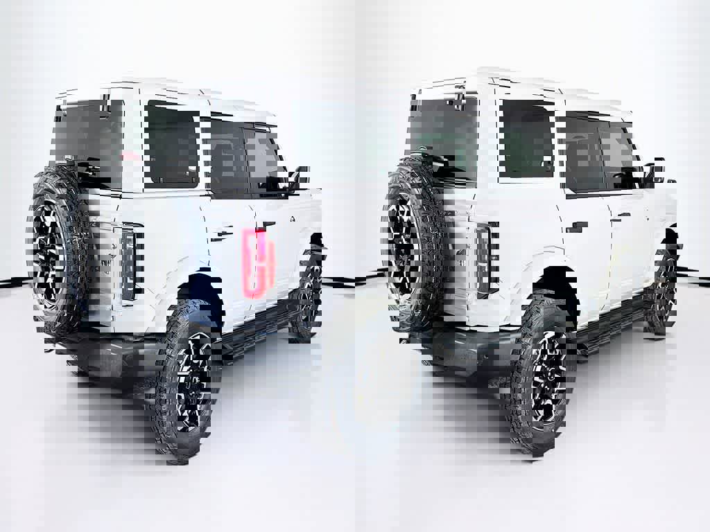 New 2026 Ford Bronco Outer Banks AWD/4WD image 24