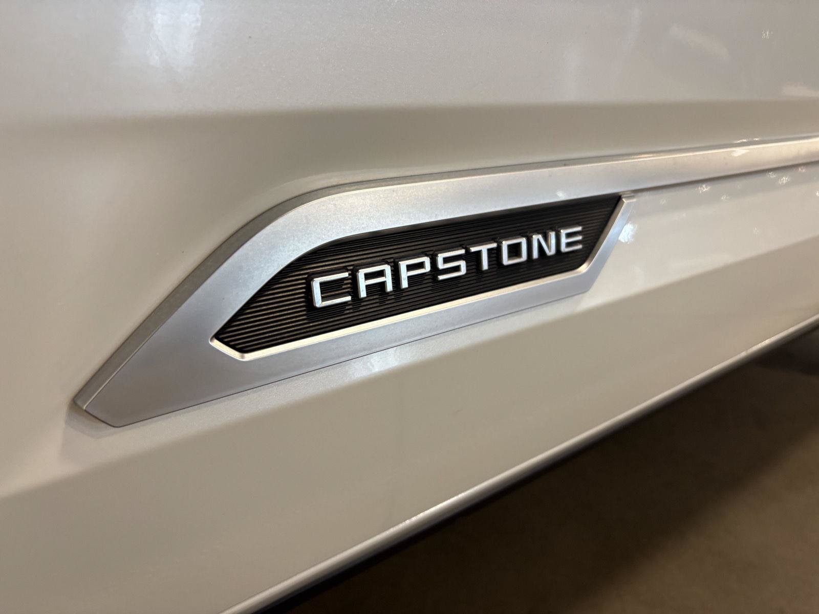 Used 2025 Toyota Sequoia Capstone AWD/4WD image 25
