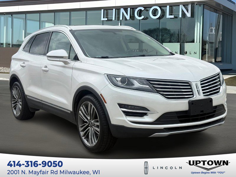 Used 2016 Lincoln MKC Reserve image 1