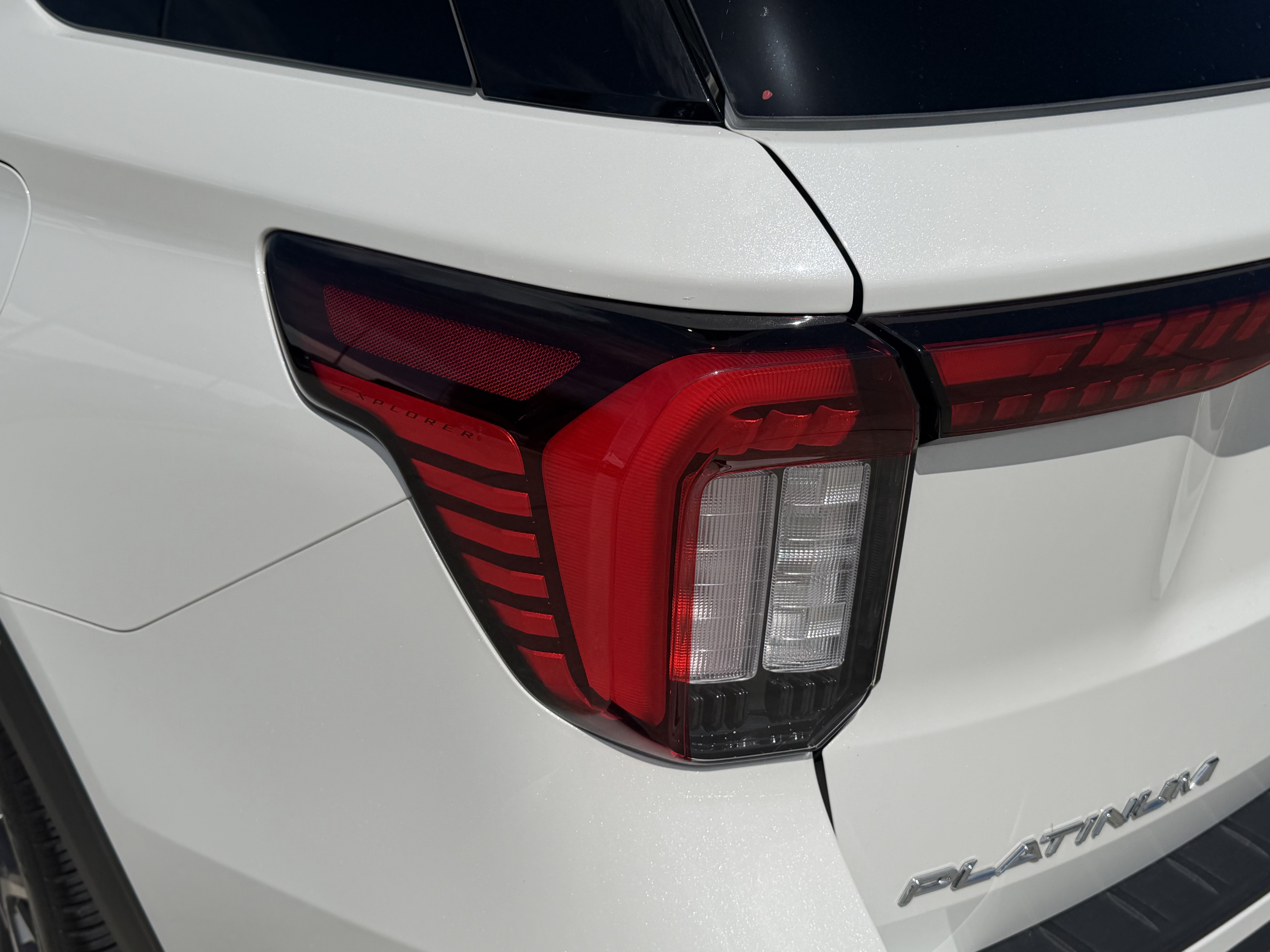 Used 2025 Ford Explorer Platinum w/ Ultimate Package RWD image 10