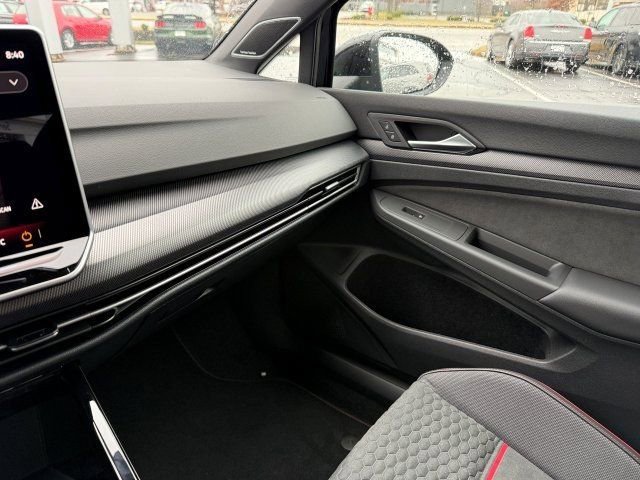 New 2026 Volkswagen GTI SE FWD image 17